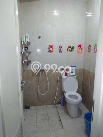 Rumah Modern 2 KT di Suvarna Sutera Tangerang Semi Furnished Rumah Modern 2 KT di Suvarna Sutera Tangerang Semi Furnished
