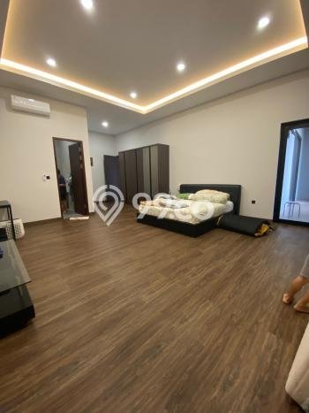 Rumah Elit LB 400m2 Siap Pakai Desain Elegan di Suvarna Sutera, Tangerang Rumah Elit LB 400m2 Siap Pakai Desain Elegan di Suvarna Sutera, Tangerang
