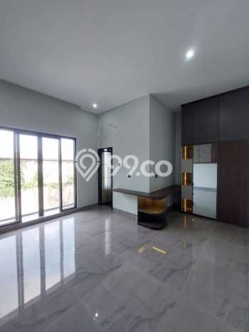 Ready to Use! Premium House LT 304m2 Desain Elegan di Cikupa Citra Raya Ready to Use! Premium House LT 304m2 Desain Elegan di Cikupa Citra Raya