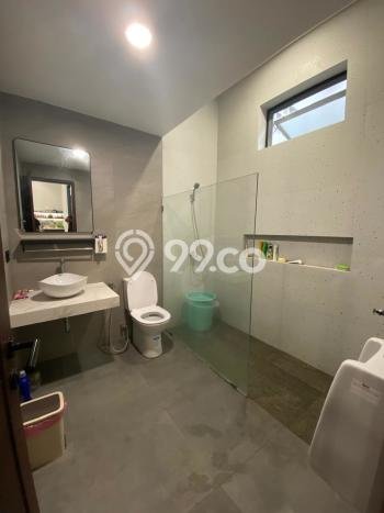 Rumah Elit LB 400m2 Siap Pakai Desain Elegan di Suvarna Sutera, Tangerang Rumah Elit LB 400m2 Siap Pakai Desain Elegan di Suvarna Sutera, Tangerang
