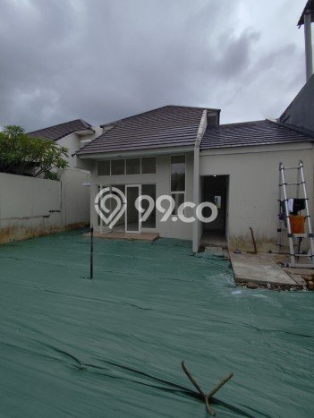 Jual Rumah Eksklusif 3 KT di Suvarna Sutera, Tangerang Jual Rumah Eksklusif 3 KT di Suvarna Sutera, Tangerang