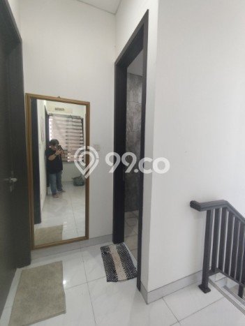 Rumah Luas Asri 4 KT Siap Huni di Suvarna Sutera Tangerang Rumah Luas Asri 4 KT Siap Huni di Suvarna Sutera Tangerang