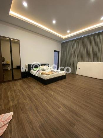 Rumah Elit LB 400m2 Siap Pakai Desain Elegan di Suvarna Sutera, Tangerang Rumah Elit LB 400m2 Siap Pakai Desain Elegan di Suvarna Sutera, Tangerang