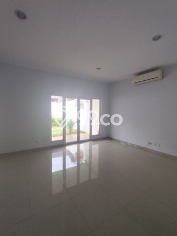 Jarang Ada! Rumah Kontrakan 3 Kamar Nyaman Siap Huni Suvarna Sutera Jarang Ada! Rumah Kontrakan 3 Kamar Nyaman Siap Huni Suvarna Sutera