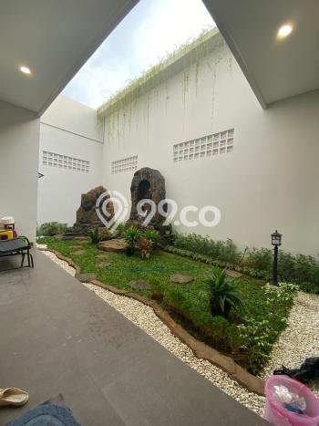 Rumah Elit LB 400m2 Siap Pakai Desain Elegan di Suvarna Sutera, Tangerang Rumah Elit LB 400m2 Siap Pakai Desain Elegan di Suvarna Sutera, Tangerang