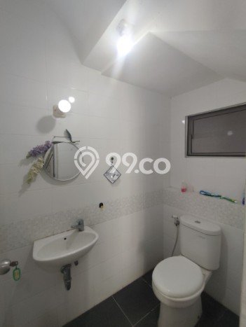 Jarang Ada! Rumah Kontrakan 3 Kamar Nyaman Siap Huni Suvarna Sutera Jarang Ada! Rumah Kontrakan 3 Kamar Nyaman Siap Huni Suvarna Sutera