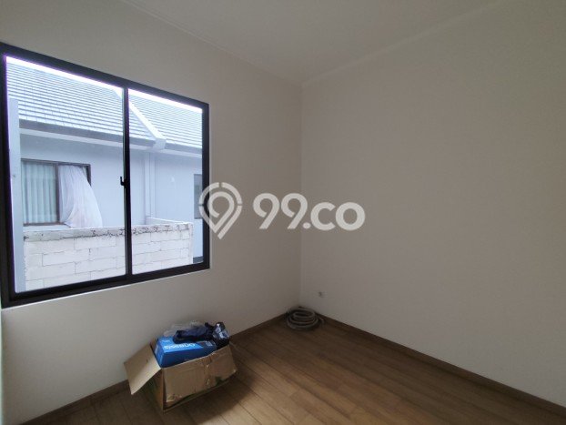Rumah Minimalis 3 KT di Suvarna Sutera Tangerang Unfurnished Rumah Minimalis 3 KT di Suvarna Sutera Tangerang Unfurnished