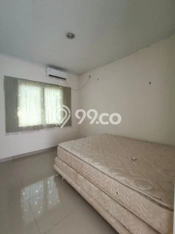 Disewakan Rumah Harga Terjangkau di Suvarna Sutera Tangerang dengan 2 Kamar Tidur Disewakan Rumah Harga Terjangkau di Suvarna Sutera Tangerang dengan 2 Kamar Tidur