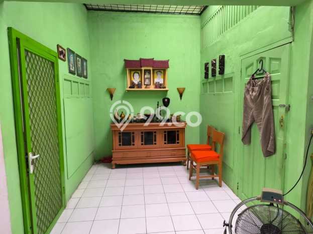 Rumah Strategis Modern Lb 135m2 di Jatinegara, Jakarta Timur Rumah Strategis Modern Lb 135m2 di Jatinegara, Jakarta Timur
