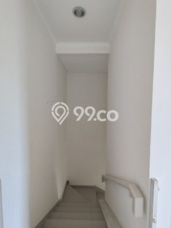 Rumah Minimalis 3 Kamar LT 160m2 di Suvarna Sutera Rumah Minimalis 3 Kamar LT 160m2 di Suvarna Sutera
