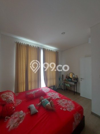 Rumah Modern 4 KT di Suvarna Sutera Tangerang Semi Furnished Rumah Modern 4 KT di Suvarna Sutera Tangerang Semi Furnished