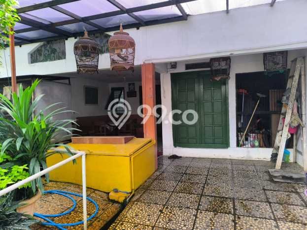 Rumah Strategis Modern Lb 135m2 di Jatinegara, Jakarta Timur Rumah Strategis Modern Lb 135m2 di Jatinegara, Jakarta Timur