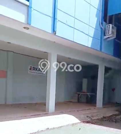 For Rent Gudang Kawasan Cisauk, Luas 950m2m², Area Berkembang For Rent Gudang Kawasan Cisauk, Luas 950m2m², Area Berkembang
