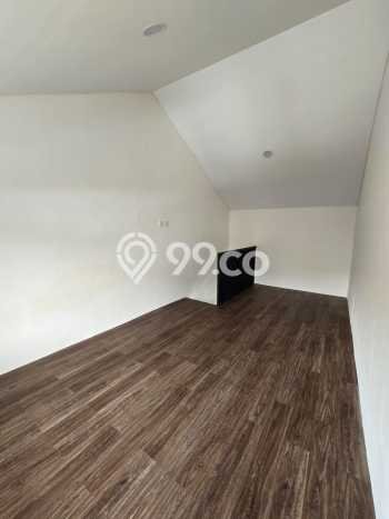 Jual Rumah Eksklusif 2 KT di Gading Serpong, Tangerang Jual Rumah Eksklusif 2 KT di Gading Serpong, Tangerang