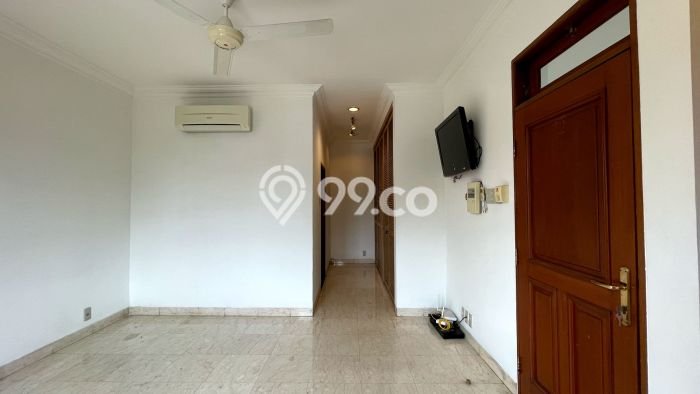 Hunian Mewah LB 350m2 Siap Pakai Desain Elegan di Kemang, Jakarta Selatan Hunian Mewah LB 350m2 Siap Pakai Desain Elegan di Kemang, Jakarta Selatan