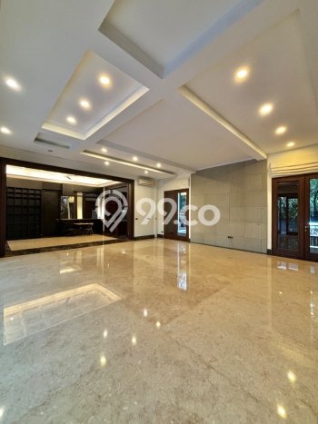 Rumah Luxury Modern Tanpa Renovasi di Pondok Indah Jakarta Selatan Rumah Luxury Modern Tanpa Renovasi di Pondok Indah Jakarta Selatan