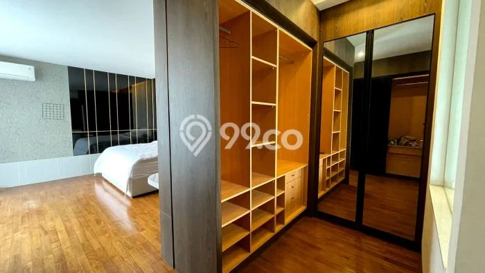Rumah Elit Modern Tanpa Renovasi di Cipete Jakarta Selatan Rumah Elit Modern Tanpa Renovasi di Cipete Jakarta Selatan