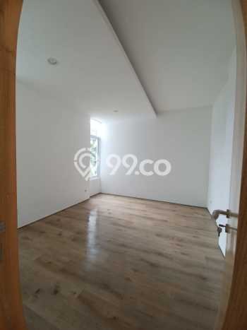 Rumah Elit Modern Siap Huni di Pondok Indah Jakarta Selatan Rumah Elit Modern Siap Huni di Pondok Indah Jakarta Selatan