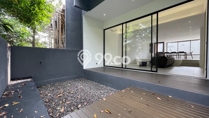 Dijual Rumah Mewah Megah Dengan View Eksklusif di Kemang, Jakarta Selatan Dijual Rumah Mewah Megah Dengan View Eksklusif di Kemang, Jakarta Selatan
