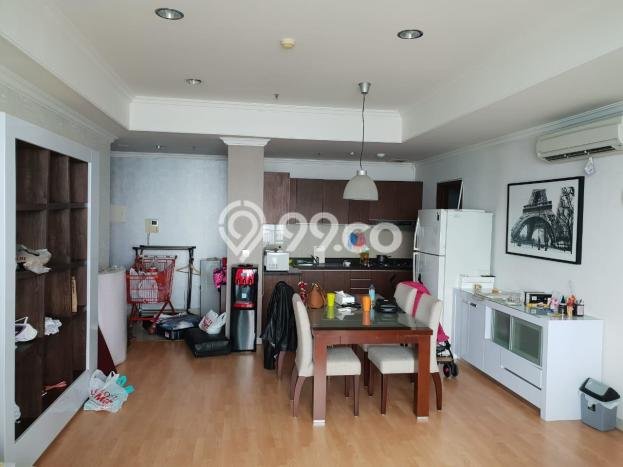 Hunian Apartemen Eksklusif untuk Dijual di Jakarta Selatan dengan 3 BR & 2 Kamar Mandi Hunian Apartemen Eksklusif untuk Dijual di Jakarta Selatan dengan 3 BR & 2 Kamar Mandi