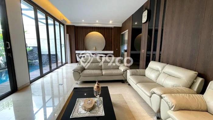 Rumah Elit Modern Tanpa Renovasi di Cipete Jakarta Selatan Rumah Elit Modern Tanpa Renovasi di Cipete Jakarta Selatan