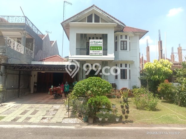 Rumah Kawasan Kota Wisata, LT 375m2m², Bangunan 220m2m² Rumah Kawasan Kota Wisata, LT 375m2m², Bangunan 220m2m²