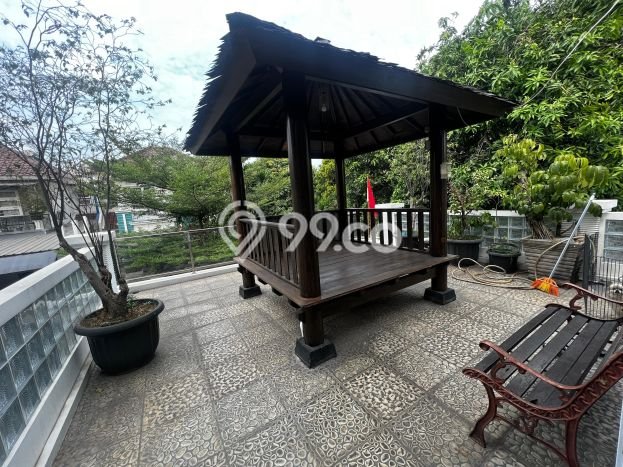 Rumah Luxury Modern Tanpa Renovasi di Legenda Wisata Bogor Rumah Luxury Modern Tanpa Renovasi di Legenda Wisata Bogor