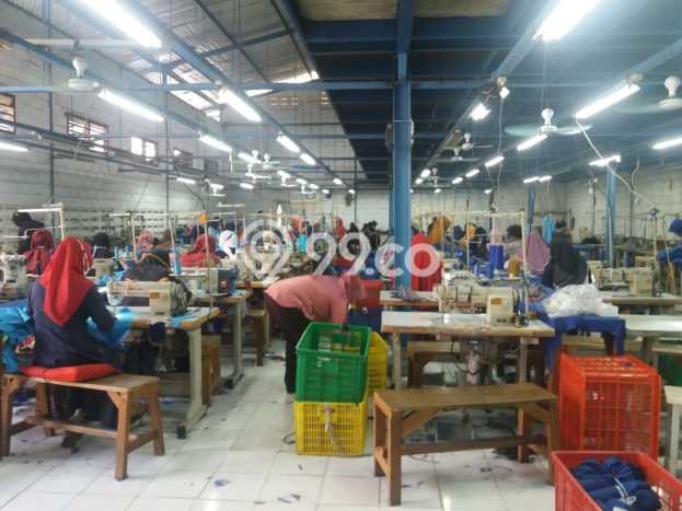 Pabrik Usaha Dijual di Karawaci Tangerang LT 1965m2 & LB 1200m2 Pabrik Usaha Dijual di Karawaci Tangerang LT 1965m2 & LB 1200m2