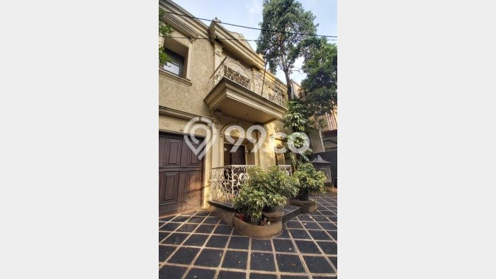 Rumah Luxury Modern Tanpa Renovasi di Pondok Indah Jakarta Selatan Rumah Luxury Modern Tanpa Renovasi di Pondok Indah Jakarta Selatan