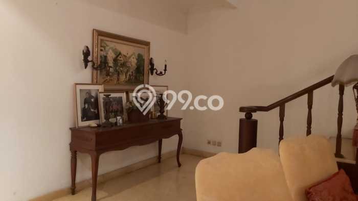 Rumah Luxury Modern Tanpa Renovasi di Pondok Indah Jakarta Selatan Rumah Luxury Modern Tanpa Renovasi di Pondok Indah Jakarta Selatan