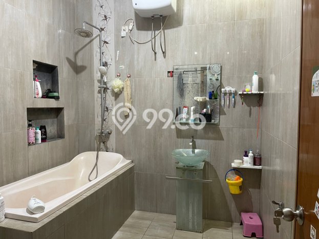 Rumah Modern 4 KT di Metro permata Jakarta Barat Semi Furnished Rumah Modern 4 KT di Metro permata Jakarta Barat Semi Furnished