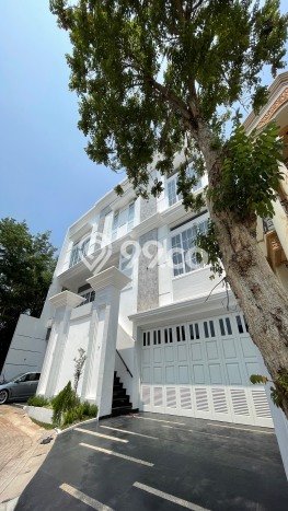 Dijual Rumah Mewah Elegan Dengan View Cantik di Pantai Indah Kapuk, Jakarta Utara Dijual Rumah Mewah Elegan Dengan View Cantik di Pantai Indah Kapuk, Jakarta Utara