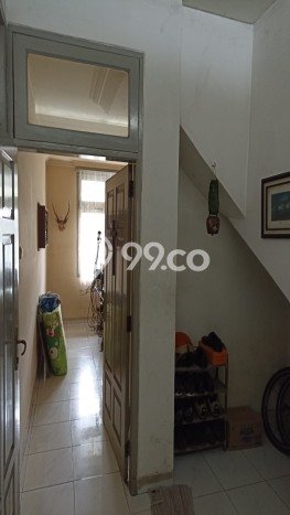 Dijual Rumah Mewah Elegan Dengan View Eksklusif di Kedoya, Jakarta Barat Dijual Rumah Mewah Elegan Dengan View Eksklusif di Kedoya, Jakarta Barat