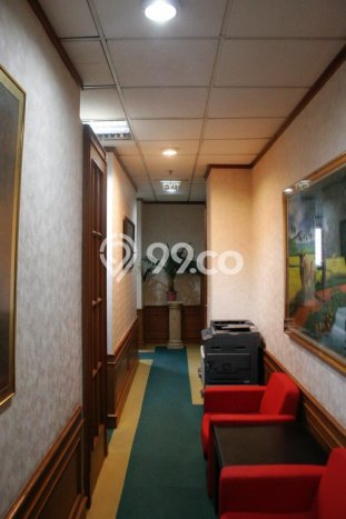 Kantor untuk Disewa di Pusat Jakarta Selatan Luas Bangunan 250m2 Kantor untuk Disewa di Pusat Jakarta Selatan Luas Bangunan 250m2