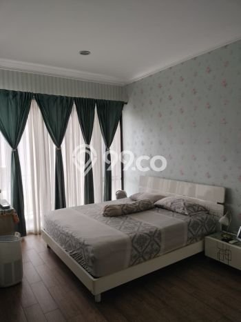 Rumah Luas Asri 3 KT Siap Pakai di Suvarna Sutera Tangerang Rumah Luas Asri 3 KT Siap Pakai di Suvarna Sutera Tangerang