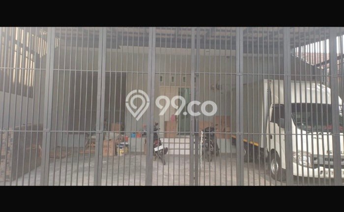 Rumah Mewah LB 400m2 Siap Pakai Desain Elegan di Bojong Indah, Jakarta Barat Rumah Mewah LB 400m2 Siap Pakai Desain Elegan di Bojong Indah, Jakarta Barat