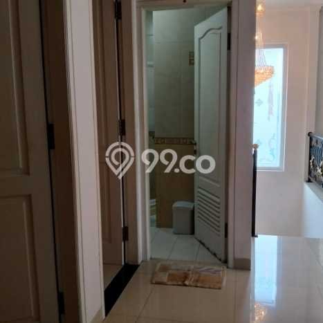 Rumah Luxury Modern Tanpa Renovasi di Meruya Jakarta Barat Rumah Luxury Modern Tanpa Renovasi di Meruya Jakarta Barat