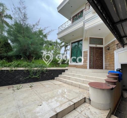 Jual Rumah Luas Megah Dengan View Eksklusif di Puri Indah, Jakarta Barat Jual Rumah Luas Megah Dengan View Eksklusif di Puri Indah, Jakarta Barat