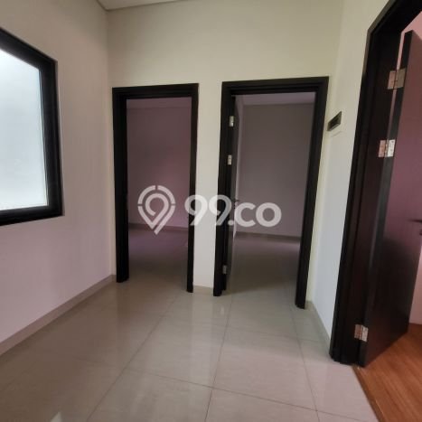 Disewakan! Rumah 3 Kamar Tidur &
3 Kamar Mandi di BSD, Tangerang Disewakan! Rumah 3 Kamar Tidur &
3 Kamar Mandi di BSD, Tangerang