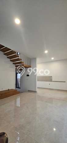 Ready to Use! Luxury House LT 128m2 Desain Modern di BSD City Ready to Use! Luxury House LT 128m2 Desain Modern di BSD City