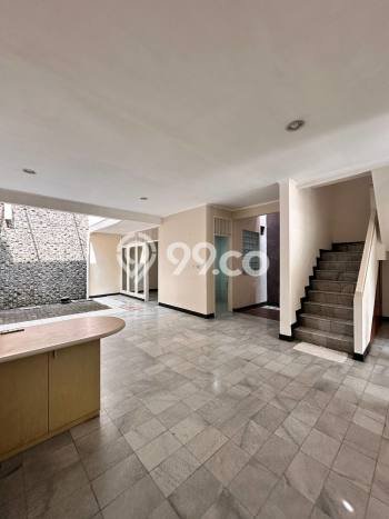 Rumah Luxury Modern Siap Huni di Lebak Bulus Jakarta Selatan Rumah Luxury Modern Siap Huni di Lebak Bulus Jakarta Selatan