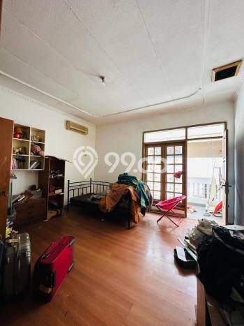 Rumah Luxury Modern Tanpa Renovasi di Antasari Jakarta Selatan Rumah Luxury Modern Tanpa Renovasi di Antasari Jakarta Selatan