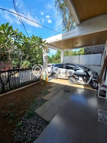 Dijual Rumah 4 Kamar Lokasi Ideal Bagus dan Strategis di Cinere Dijual Rumah 4 Kamar Lokasi Ideal Bagus dan Strategis di Cinere