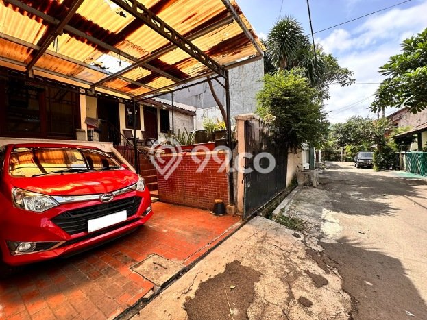 Rumah Strategis Minimalis Lb 100m2 di Cinere, Depok Rumah Strategis Minimalis Lb 100m2 di Cinere, Depok