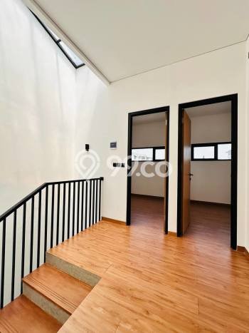 Rumah Minimalis 4 KT di Cirendeu Jakarta Selatan Unfurnished Rumah Minimalis 4 KT di Cirendeu Jakarta Selatan Unfurnished