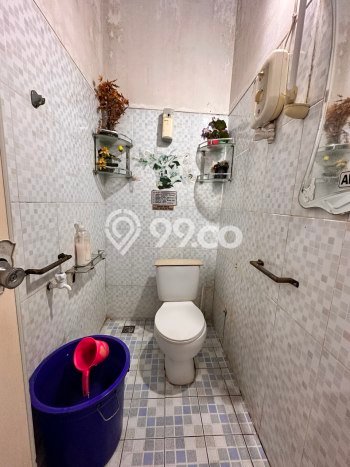 Jual Rumah Strategis Bagus Punya 3 KT di Cinere Depok SHM Jual Rumah Strategis Bagus Punya 3 KT di Cinere Depok SHM