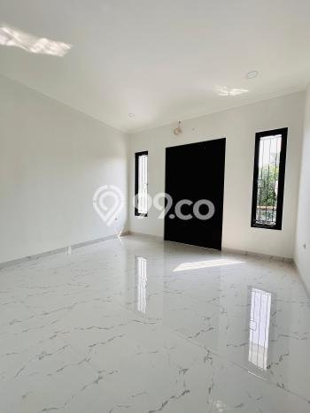 Dijual Rumah Premium dengan Fasilitas Sekitar Lengkap di Cinere, Depok Dijual Rumah Premium dengan Fasilitas Sekitar Lengkap di Cinere, Depok