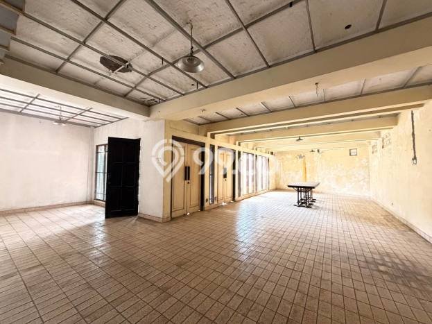 Siap Huni Hunian Elit 5 Kamar di Cinere Dekat ke Mana Saja Siap Huni Hunian Elit 5 Kamar di Cinere Dekat ke Mana Saja