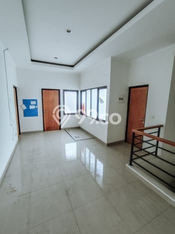 Rumah Modern Minimalis 3 Kamar Siap Huni di Jagakarsa Rumah Modern Minimalis 3 Kamar Siap Huni di Jagakarsa