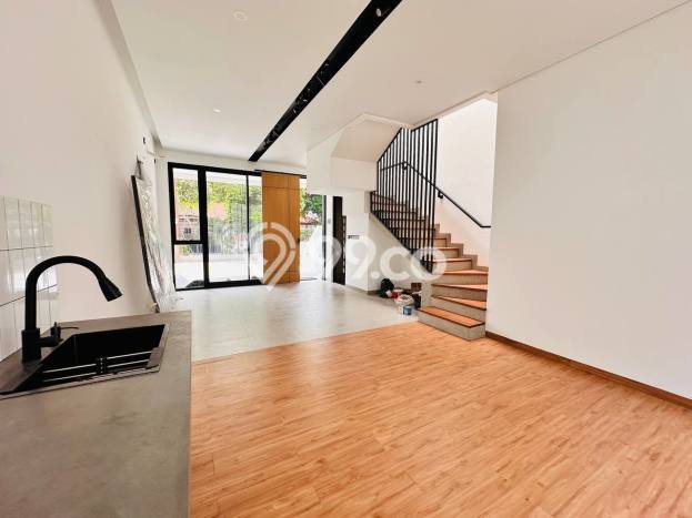 Rumah Minimalis 4 KT di Cirendeu Jakarta Selatan Unfurnished Rumah Minimalis 4 KT di Cirendeu Jakarta Selatan Unfurnished